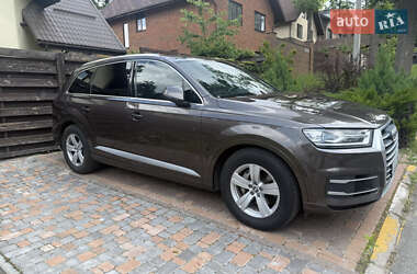 Позашляховик / Кросовер Audi Q7 2017 в Києві