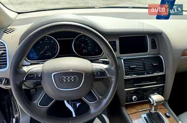 Позашляховик / Кросовер Audi Q7 2014 в 