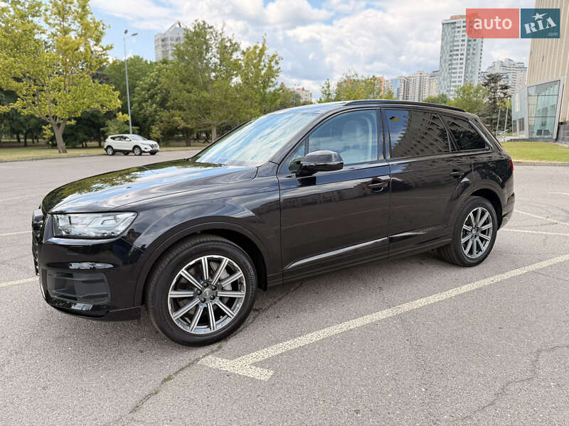 Позашляховик / Кросовер Audi Q7 2018 в Одесі фото 5 Позашляховик / Кросовер Audi Q7 2018 в Одесі