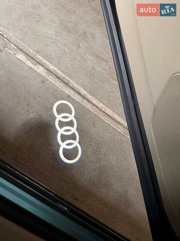 Позашляховик / Кросовер Audi Q7 2018 в Одесі фото 31 Позашляховик / Кросовер Audi Q7 2018 в Одесі