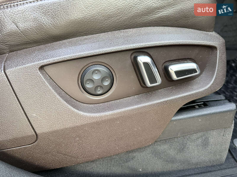 Позашляховик / Кросовер Audi Q7 2010 в Івано-Франківську