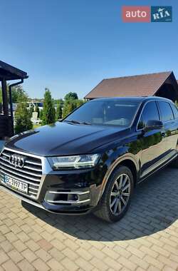 Внедорожник / Кроссовер Audi Q7 2016 в 