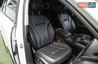 Внедорожник / Кроссовер Audi Q7 2017 в 