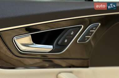 Внедорожник / Кроссовер Audi Q7 2018 в 