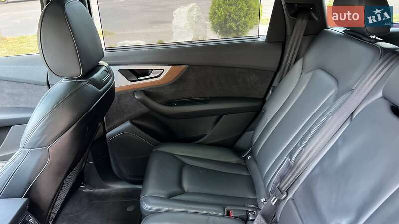 Внедорожник / Кроссовер Audi Q7 2016 в Львове фото 27 Внедорожник / Кроссовер Audi Q7 2016 в Львове