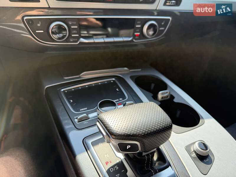 Внедорожник / Кроссовер Audi Q7 2017 в Львове фото 13 Внедорожник / Кроссовер Audi Q7 2017 в Львове