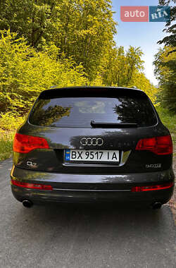 Внедорожник / Кроссовер Audi Q7 2008 в 