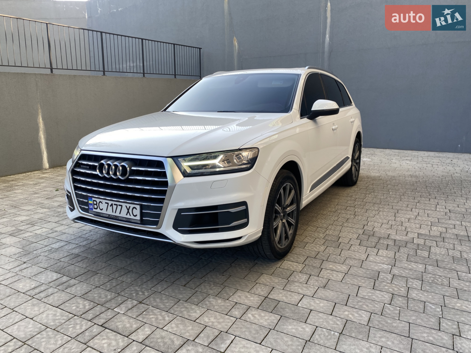 2016 Audi Q7 - мініатюра 4