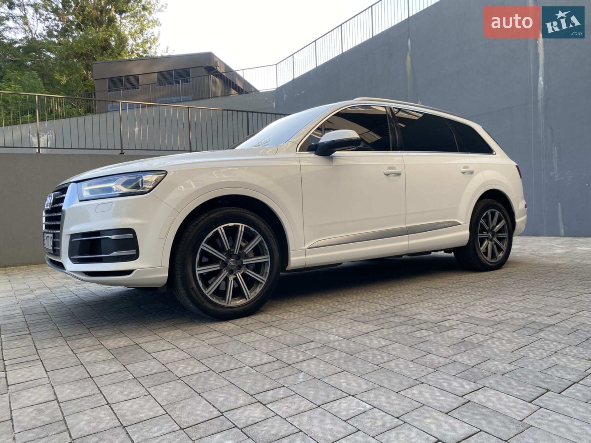 2016 Audi Q7 - мініатюра 18