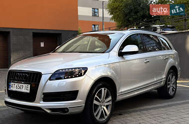 Внедорожник / Кроссовер Audi Q7 2014 в 