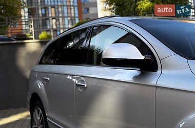 Внедорожник / Кроссовер Audi Q7 2014 в 
