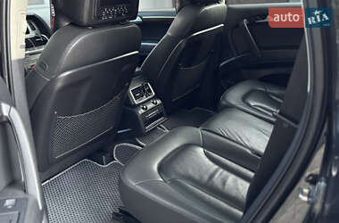 Внедорожник / Кроссовер Audi Q7 2010 в 