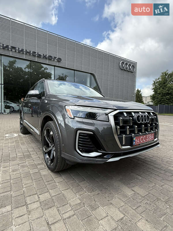 Внедорожник / Кроссовер Audi Q7 2024 в Львове