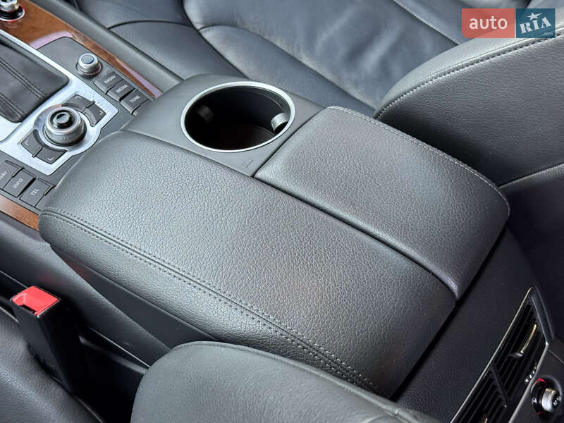 Внедорожник / Кроссовер Audi Q7 2015 в Тернополе фото 36 Внедорожник / Кроссовер Audi Q7 2015 в Тернополе