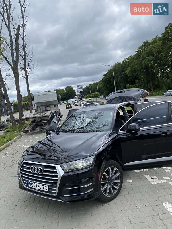 Внедорожник / Кроссовер Audi Q7 2016 в Львове