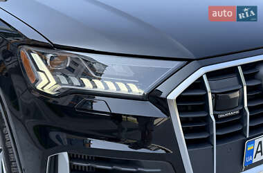 Внедорожник / Кроссовер Audi Q7 2020 в 