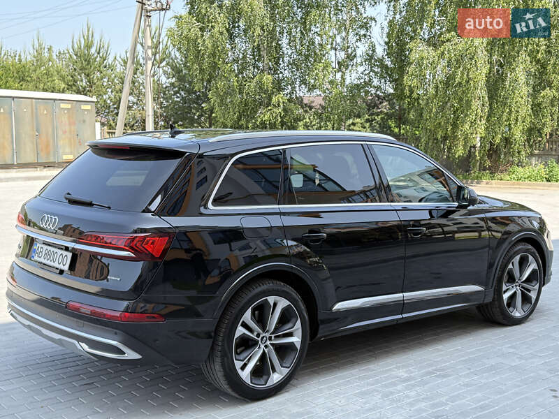 Внедорожник / Кроссовер Audi Q7 2020 в Виннице
