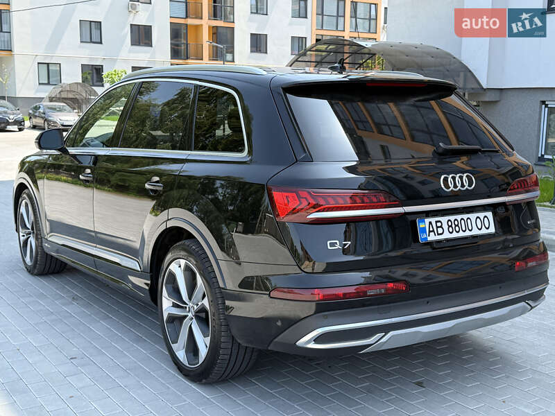 Внедорожник / Кроссовер Audi Q7 2020 в Виннице
