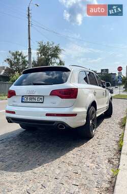 Внедорожник / Кроссовер Audi Q7 2014 в 