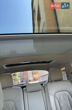 Позашляховик / Кросовер Audi Q7 2013 в 