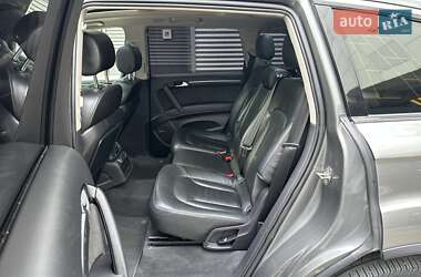 Внедорожник / Кроссовер Audi Q7 2014 в 