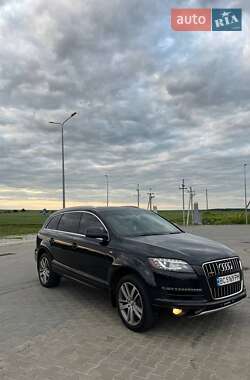 Внедорожник / Кроссовер Audi Q7 2012 в 