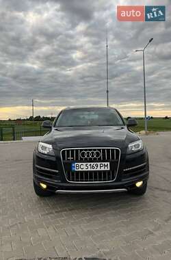 Внедорожник / Кроссовер Audi Q7 2012 в 