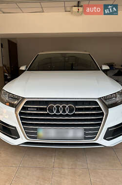 Внедорожник / Кроссовер Audi Q7 2016 в Одессе
