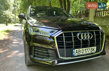 Внедорожник / Кроссовер Audi Q7 2020 в 