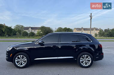 Внедорожник / Кроссовер Audi Q7 2019 в 