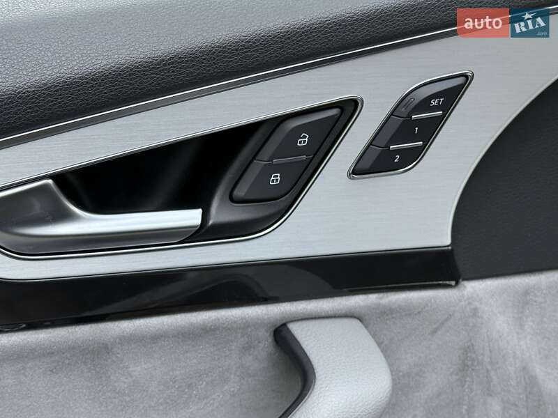 Внедорожник / Кроссовер Audi Q7 2017 в Ровно фото 24 Внедорожник / Кроссовер Audi Q7 2017 в Ровно