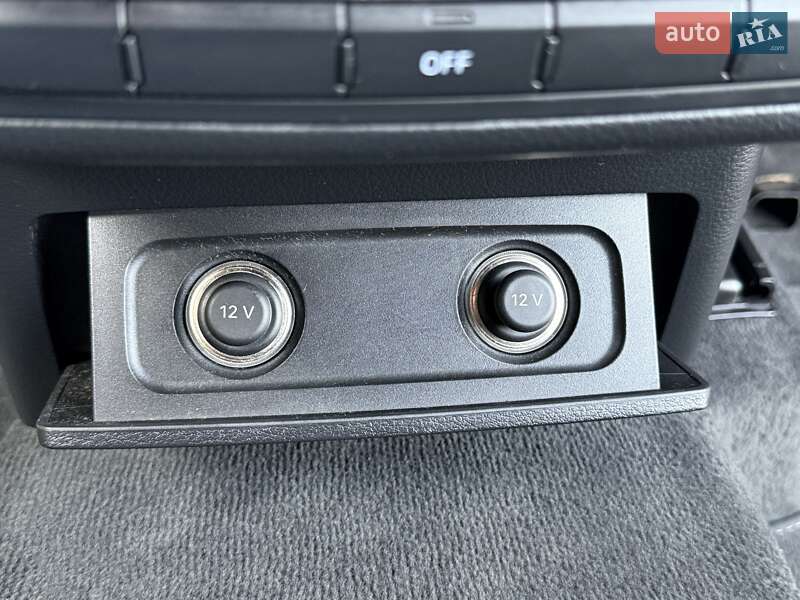 Внедорожник / Кроссовер Audi Q7 2017 в Ровно фото 44 Внедорожник / Кроссовер Audi Q7 2017 в Ровно