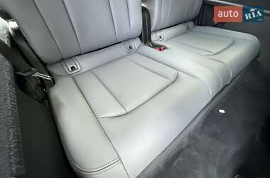 Внедорожник / Кроссовер Audi Q7 2017 в 