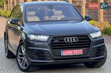 Внедорожник / Кроссовер Audi Q7 2017 в Ровно