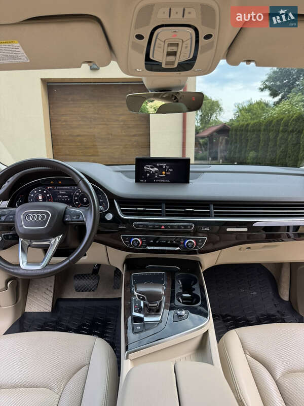 Позашляховик / Кросовер Audi Q7 2018 в Тернополі