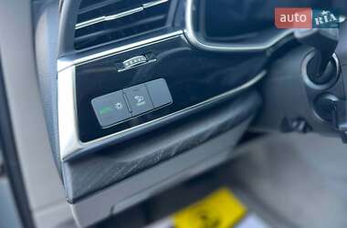 Внедорожник / Кроссовер Audi Q7 2022 в 
