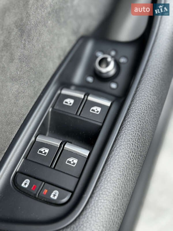 Позашляховик / Кросовер Audi Q7 2021 в Тернополі