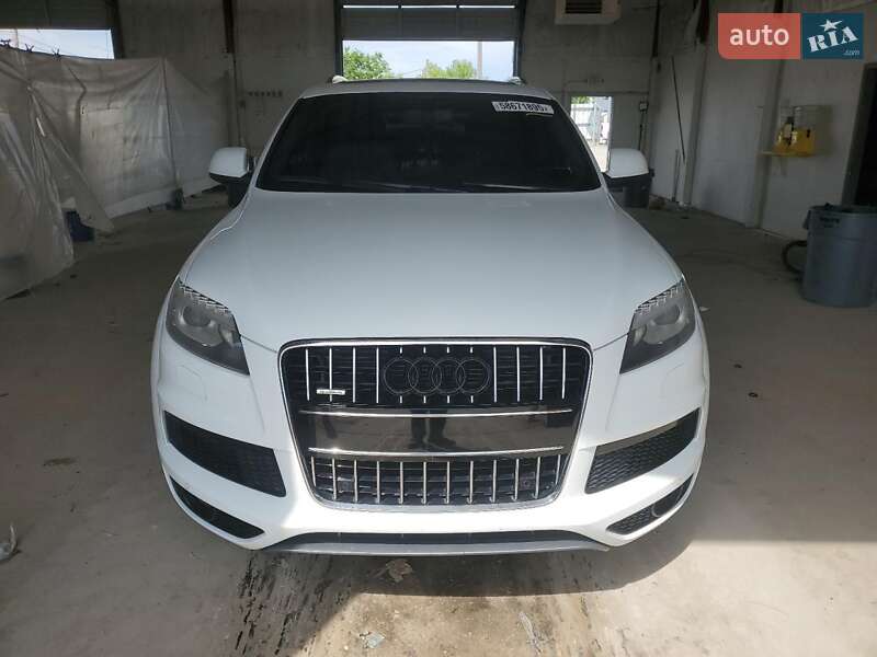 Позашляховик / Кросовер Audi Q7 2014 в Вінниці