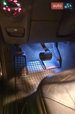 Позашляховик / Кросовер Audi Q7 2007 в 