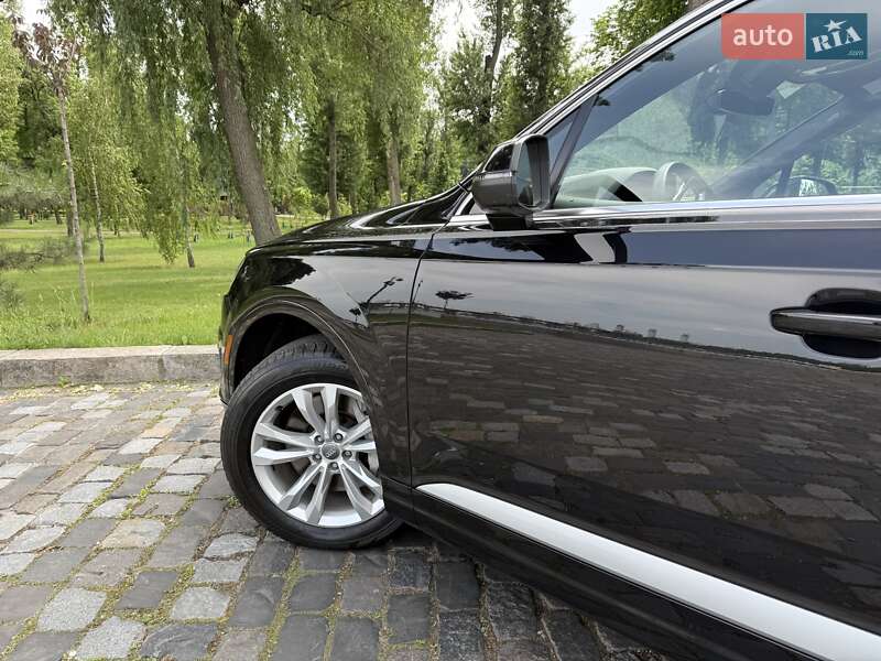 Внедорожник / Кроссовер Audi Q7 2016 в Киеве фото 56 Внедорожник / Кроссовер Audi Q7 2016 в Киеве