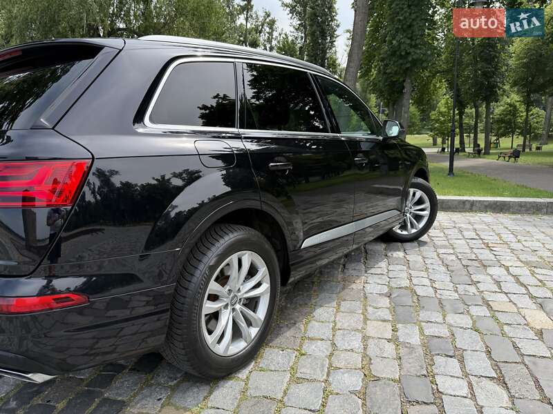 Внедорожник / Кроссовер Audi Q7 2016 в Киеве фото 71 Внедорожник / Кроссовер Audi Q7 2016 в Киеве