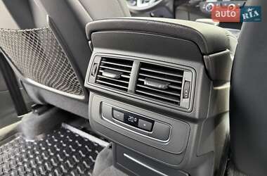 Позашляховик / Кросовер Audi Q7 2016 в 