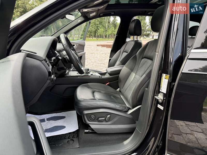 Внедорожник / Кроссовер Audi Q7 2016 в Киеве фото 98 Внедорожник / Кроссовер Audi Q7 2016 в Киеве
