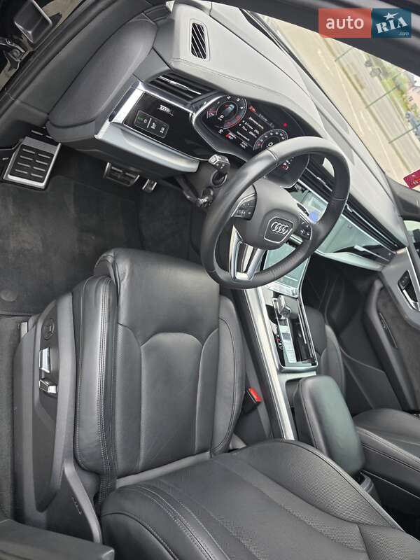 Внедорожник / Кроссовер Audi Q7 2020 в Луцке