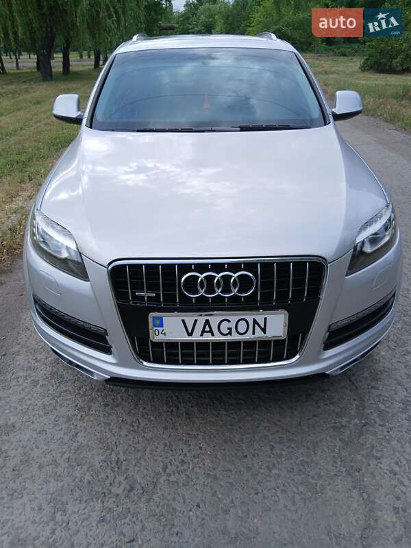 Позашляховик / Кросовер Audi Q7 2010 в Кривому Розі