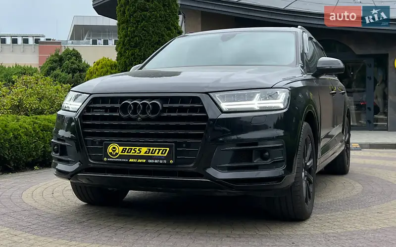 Внедорожник / Кроссовер Audi Q7 2018 в 