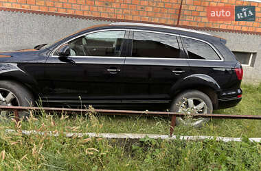 Внедорожник / Кроссовер Audi Q7 2014 в 