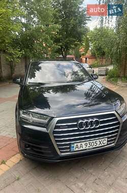 Внедорожник / Кроссовер Audi Q7 2016 в Киеве