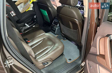 Внедорожник / Кроссовер Audi Q7 2014 в 