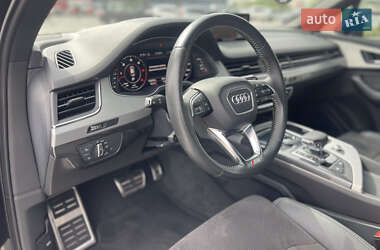 Внедорожник / Кроссовер Audi Q7 2019 в 